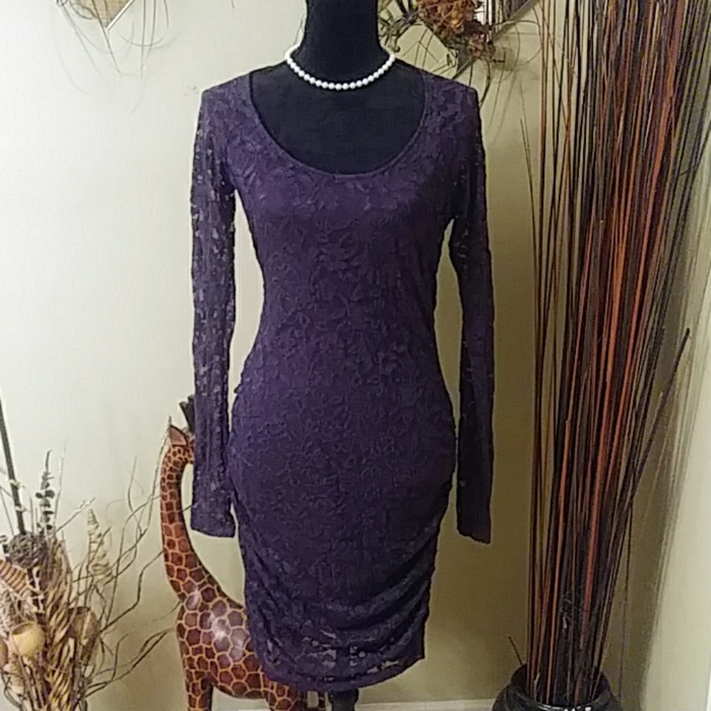 Moda International Purple Lace Dress Sz Medium
